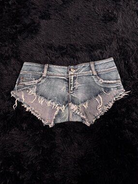 Faded Wash V Cut Frayed Low Rise Micro Denim Booty Shorts XS/S Stretch Y2K